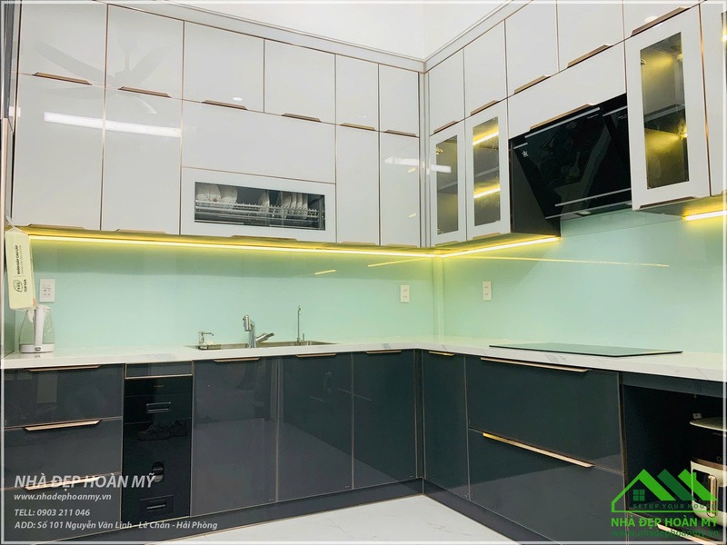 tủ bếp inox cánh kính Thủy Nguyên