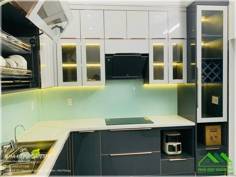 tủ bếp inox cánh kính Thủy Nguyên