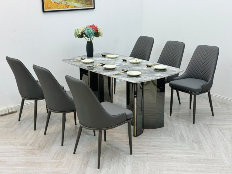 Ghế ăn SPINE bọc da nhập khẩu